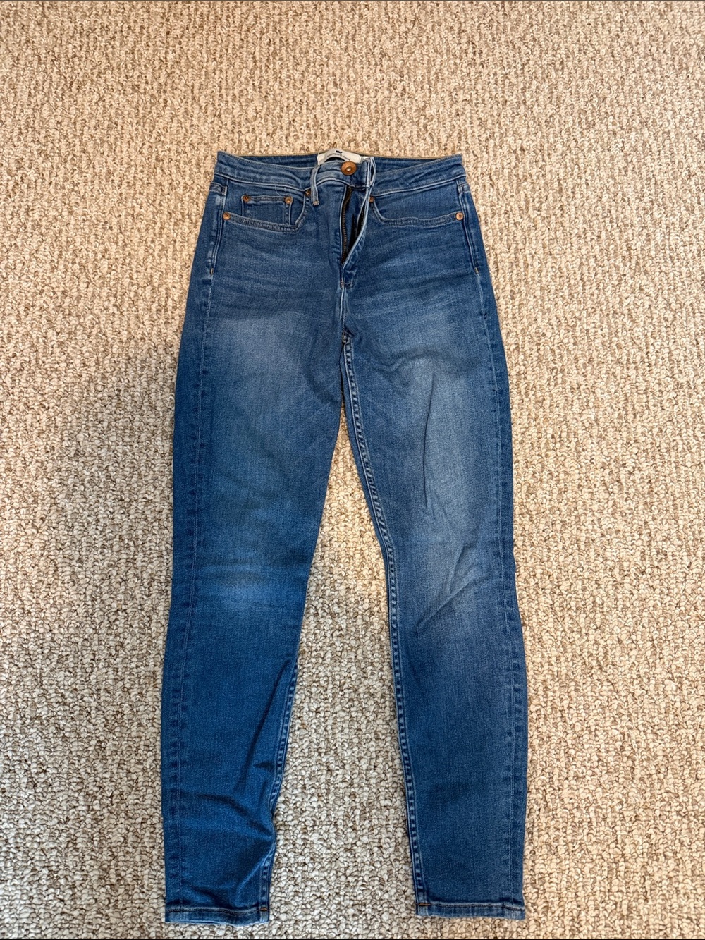 Vineyard Vines Women's Dark Blue Skinny Jeans